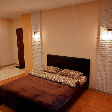 Залізнична 49 "Хочу Цю!" Ivano-Frankivsk Exterior foto
